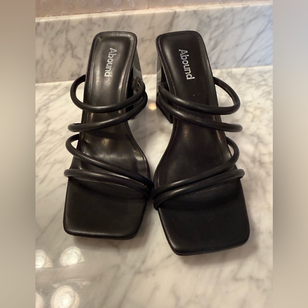 Abound Black Strappy Square Toe Block Heel Sandals Minimalist Mule size 8